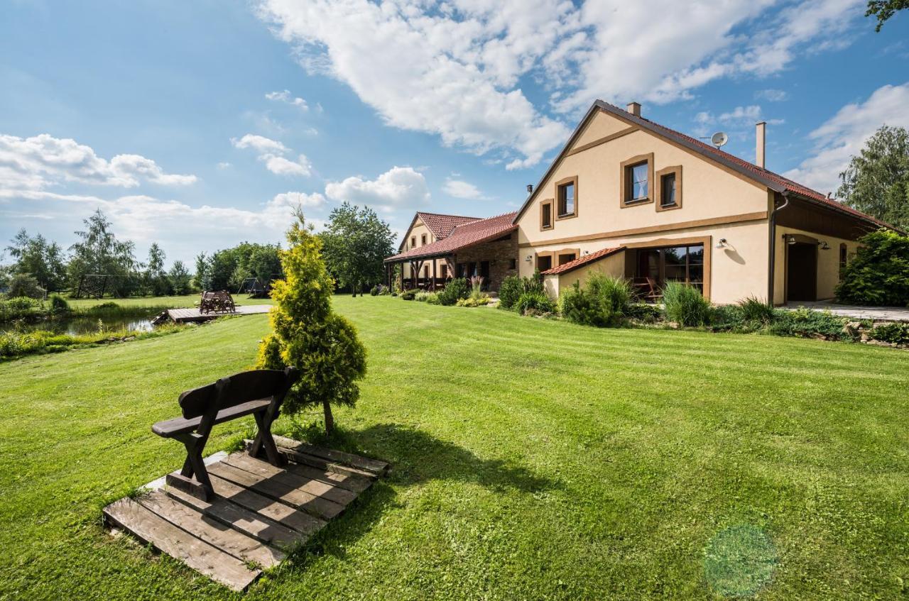 Penzion U Lisky Jarosov nad Nezarkou Zewnętrze zdjęcie